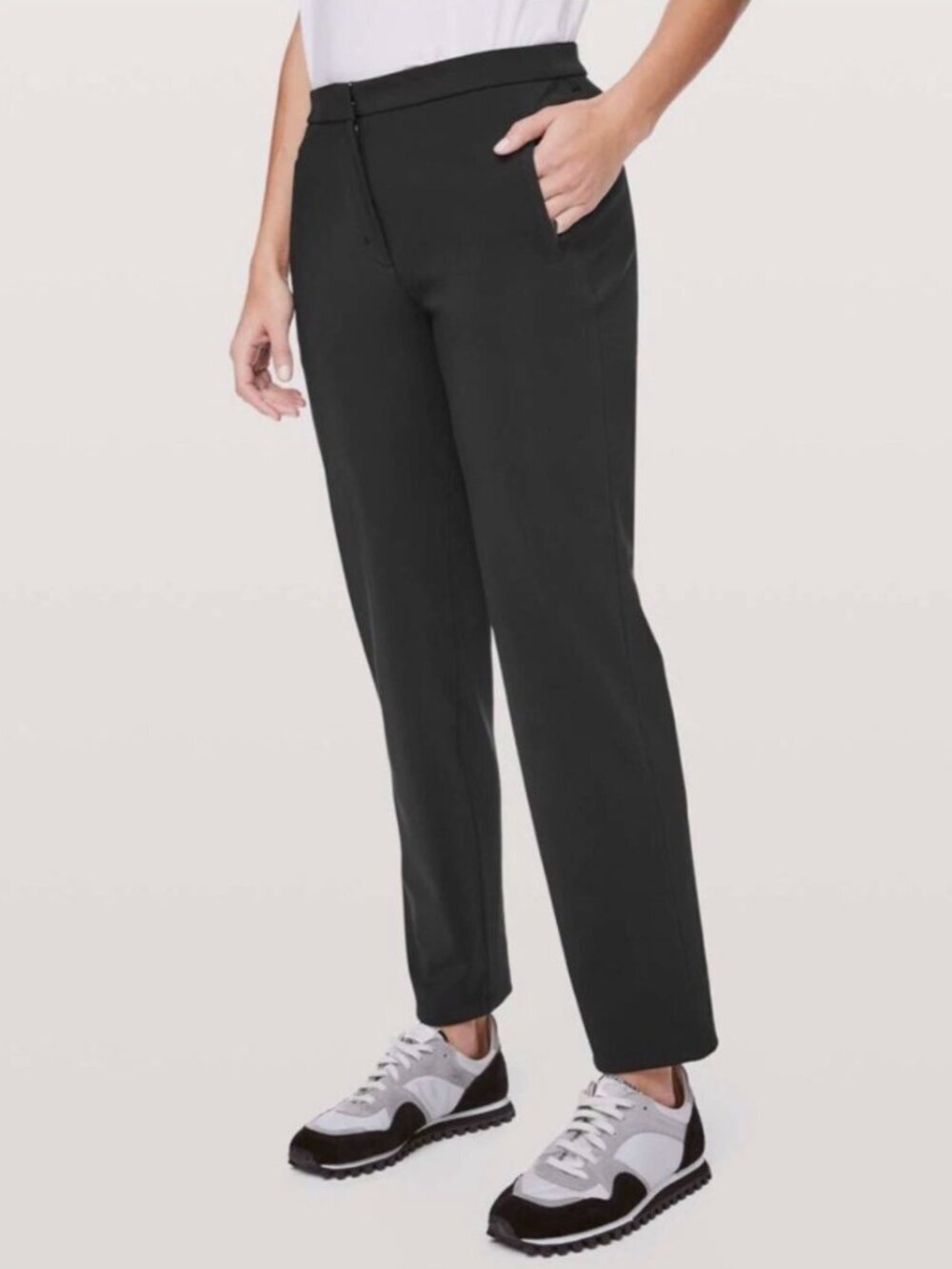 Lululemon On The Move Pant Black Lightweight Work Travel Pants Size 10